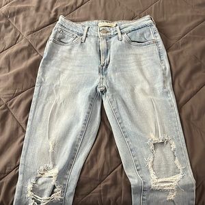 Levi’s light washed jeans size 26